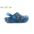 Gyerekpapucs, kék mintás. CROCS Classic Shark Clog prep blue. C12